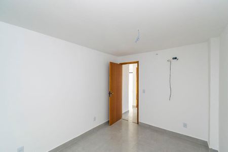 Apartamento à venda com 67m², 2 quartos e 1 vagaQuarto 2