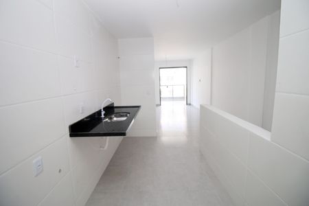 Apartamento à venda com 67m², 2 quartos e 1 vagaCozinha