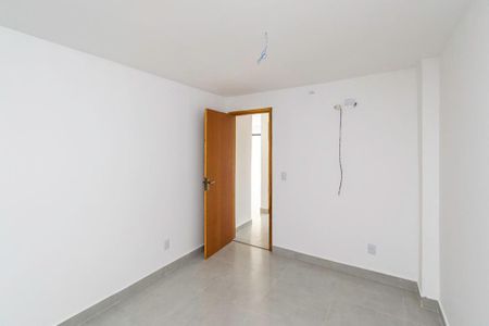 Apartamento à venda com 67m², 2 quartos e 1 vagaQuarto 2