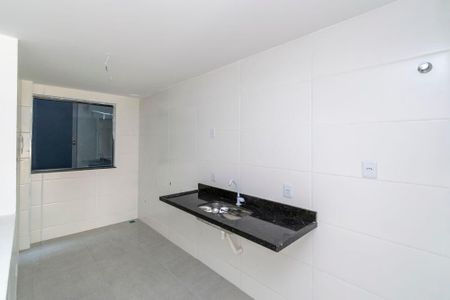 Apartamento à venda com 67m², 2 quartos e 1 vagaCozinha