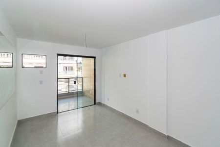 Sala de apartamento à venda com 2 quartos, 67m² em Penha, Rio de Janeiro
