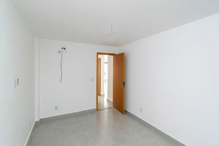 Apartamento à venda com 67m², 2 quartos e 1 vagaQuarto 2