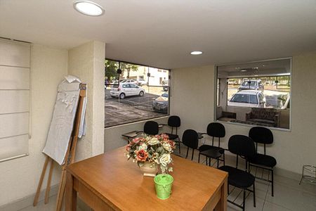 Apartamento para alugar com 52m², 2 quartos e 1 vaga Apartamento para alugar com 52m², 2 quartos e 1 vagasala de reunião_3