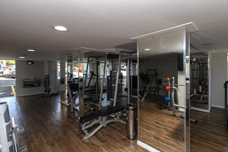 Apartamento para alugar com 52m², 2 quartos e 1 vaga Apartamento para alugar com 52m², 2 quartos e 1 vagaacademia_2