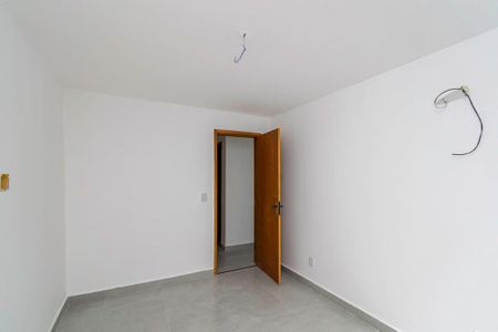 Quarto 1 de apartamento à venda com 2 quartos, 50m² em Penha, Rio de Janeiro