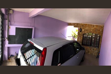 Casa à venda com 178m², 4 quartos e 1 vagaFoto 02