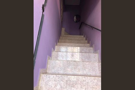 Casa à venda com 178m², 4 quartos e 1 vagaFoto 04