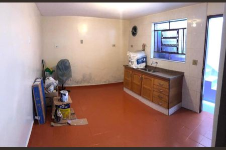 Foto 11 de casa à venda com 4 quartos, 178m² em Jardim do Estádio, Santo André