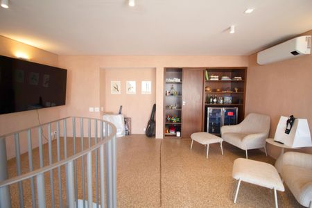 Apartamento para alugar com 169m², 2 quartos e 1 vaga