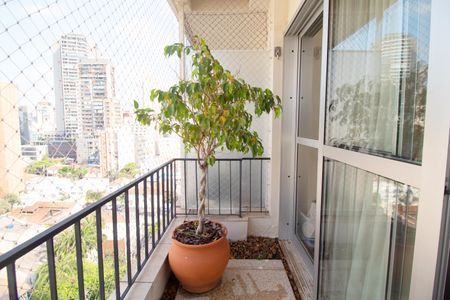 Apartamento para alugar com 169m², 2 quartos e 1 vaga