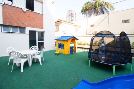 Apartamento para alugar com 169m², 2 quartos e 1 vaga