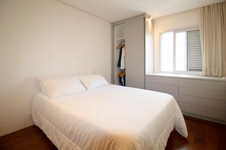 Apartamento para alugar com 169m², 2 quartos e 1 vaga