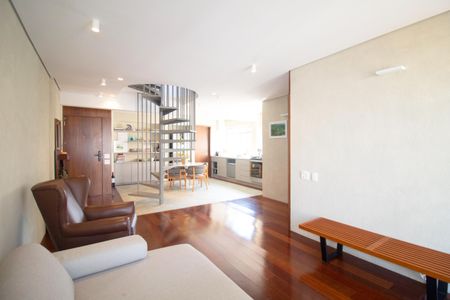 Apartamento para alugar com 169m², 2 quartos e 1 vaga