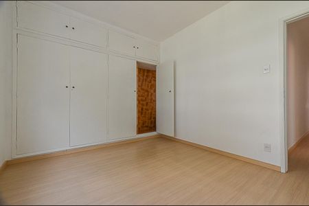 Apartamento para alugar com 100m², 3 quartos e 1 vaga Apartamento para alugar com 100m², 3 quartos e 1 vagaSuíte
