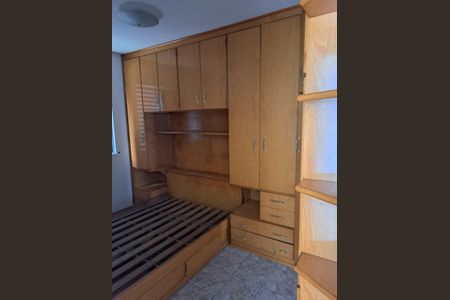 Quarto de apartamento para alugar com 2 quartos, 69m² em Parque Bristol, São Paulo