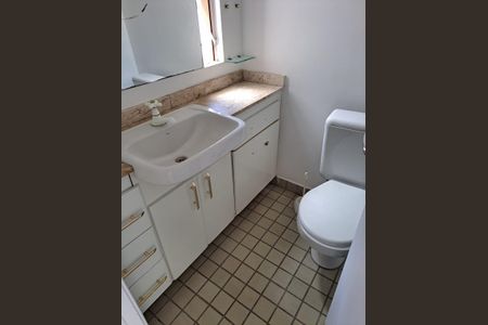 Apartamento para alugar com 69m², 2 quartos e 1 vaga Apartamento para alugar com 69m², 2 quartos e 1 vagaBanheiro