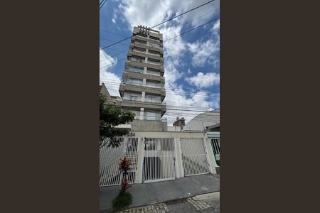 Apartamento para alugar com 53m², 2 quartos e 1 vaga Apartamento para alugar com 53m², 2 quartos e 1 vagaFachada