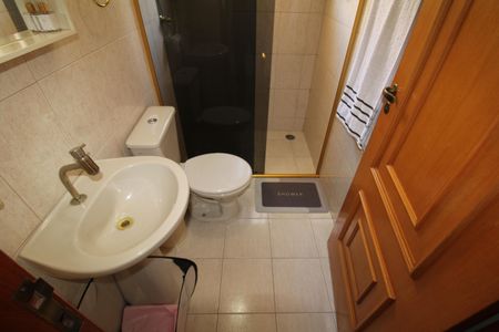 Casa para alugar com 210m², 3 quartos e 2 vagasBanheiro 2