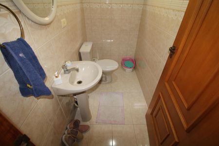 Casa para alugar com 210m², 3 quartos e 2 vagasLavabo