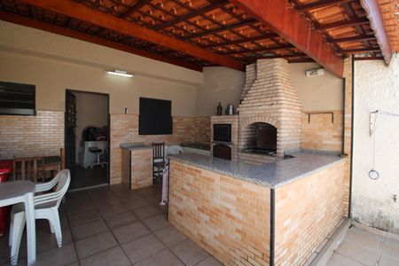 Casa para alugar com 210m², 3 quartos e 2 vagasQuintal