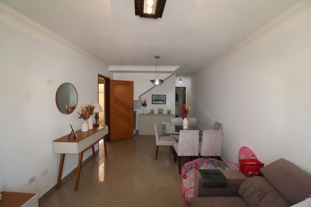 Casa para alugar com 210m², 3 quartos e 2 vagasSala