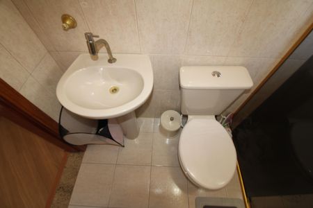 Casa para alugar com 210m², 3 quartos e 2 vagasBanheiro 2