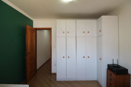 Casa para alugar com 210m², 3 quartos e 2 vagasQuarto 2