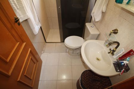 Casa para alugar com 210m², 3 quartos e 2 vagasBanheiro 1