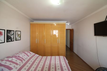 Casa para alugar com 210m², 3 quartos e 2 vagasQuarto 3