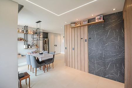 Apartamento para alugar com 70m², 2 quartos e 2 vagasSala