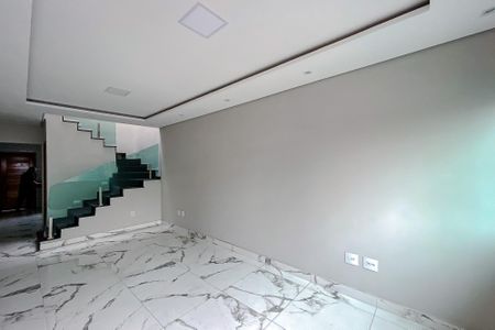 Sala de casa à venda com 2 quartos, 125m² em Água Rasa, São Paulo