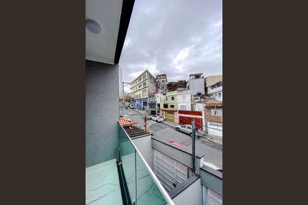 Casa à venda com 125m², 2 quartos e 4 vagas Casa à venda com 125m², 2 quartos e 4 vagasVaranda da Suíte 2