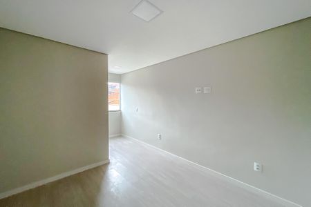 Casa à venda com 125m², 2 quartos e 4 vagas Casa à venda com 125m², 2 quartos e 4 vagasQuarto 1 - Suíte