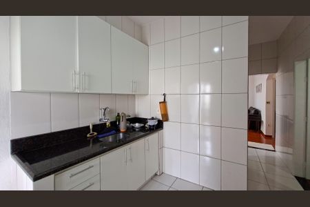 Casa à venda com 432m², 3 quartos e 3 vagas Casa à venda com 432m², 3 quartos e 3 vagasCozinha