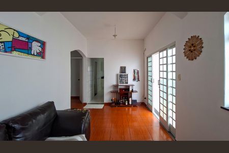 Sala de casa à venda com 3 quartos, 432m² em Graça, Belo Horizonte
