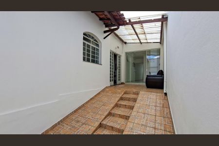 Casa à venda com 432m², 3 quartos e 3 vagas Casa à venda com 432m², 3 quartos e 3 vagasÁrea comum