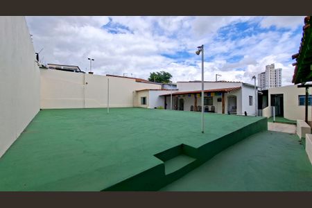 Casa à venda com 432m², 3 quartos e 3 vagas Casa à venda com 432m², 3 quartos e 3 vagasÁrea comum