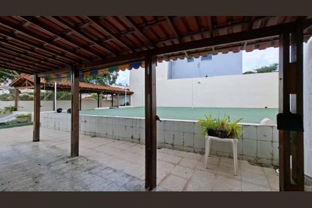 Casa à venda com 432m², 3 quartos e 3 vagas Casa à venda com 432m², 3 quartos e 3 vagasÁrea comum