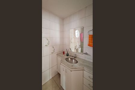 Casa à venda com 432m², 3 quartos e 3 vagas Casa à venda com 432m², 3 quartos e 3 vagasBanheiro Social