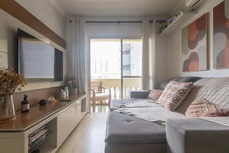Apartamento para alugar com 66m², 2 quartos e 1 vagaSala