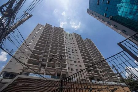 Apartamento para alugar com 65m², 2 quartos e 1 vaga Apartamento para alugar com 65m², 2 quartos e 1 vagaFachada