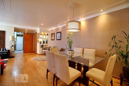 Apartamento à venda com 127m², 3 quartos e 3 vagasSala de jantar