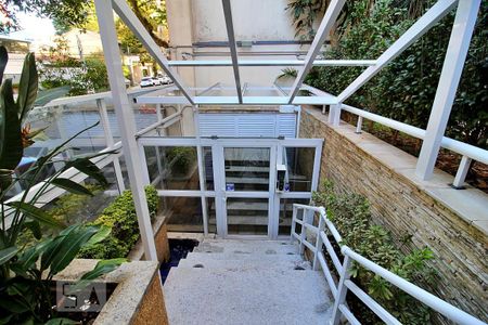 Apartamento à venda com 127m², 3 quartos e 3 vagasÁrea externa