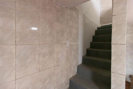 Casa para alugar com 45m², 1 quarto e sem vagaEscada