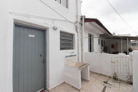 Casa para alugar com 45m², 1 quarto e sem vagaÁrea de Serviço