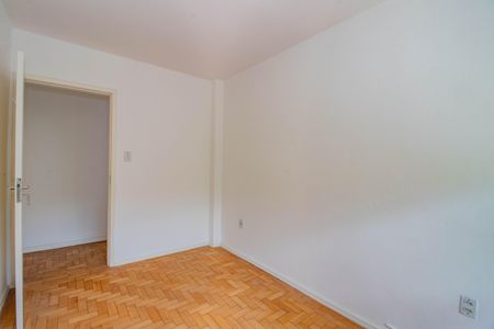 Quarto 2 de apartamento para alugar com 2 quartos, 68m² em Partenon, Porto Alegre