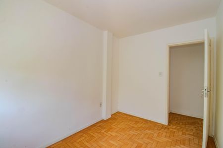 Quarto 1 de apartamento para alugar com 2 quartos, 68m² em Partenon, Porto Alegre