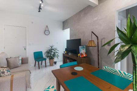 Apartamento para alugar com 47m², 2 quartos e 1 vagaSala