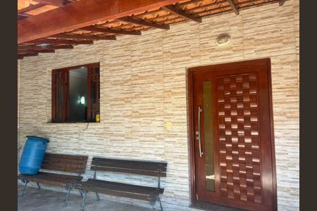 Casa de condomínio à venda com 250m², 5 quartos e 3 vagasÁrea externa