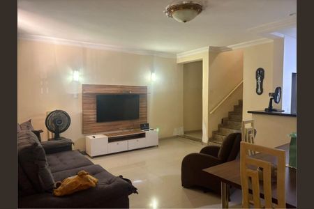 Sala de casa de condomínio à venda com 5 quartos, 250m² em Lins de Vasconcelos, Rio de Janeiro